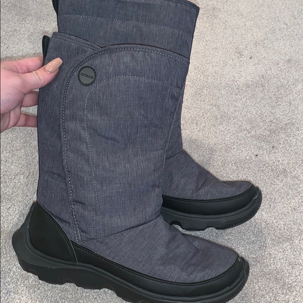 snow boots crocs